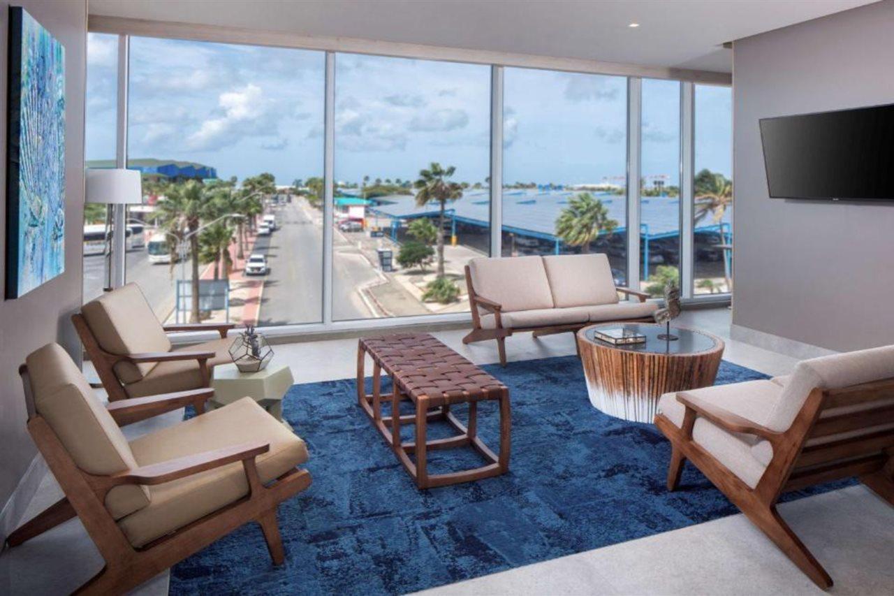 אורנג'סטאד Hyatt Place Aruba Airport מראה חיצוני תמונה
