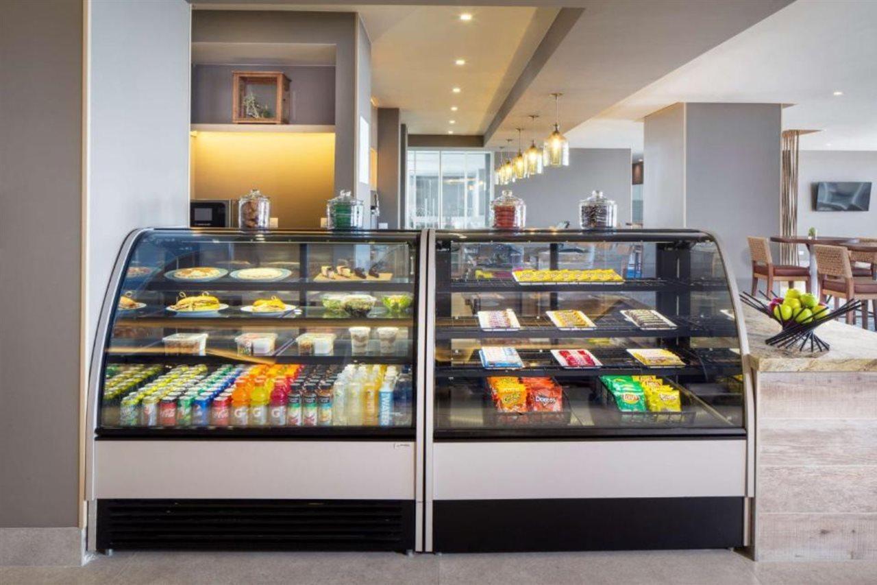 אורנג'סטאד Hyatt Place Aruba Airport מראה חיצוני תמונה